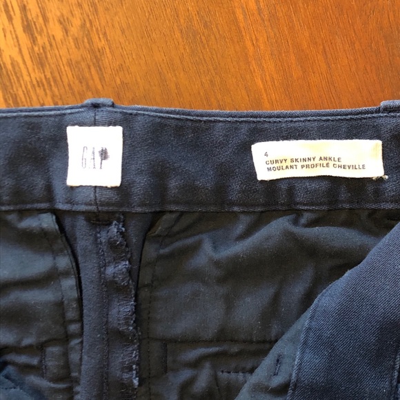 Gap navy capri - Picture 3 of 3